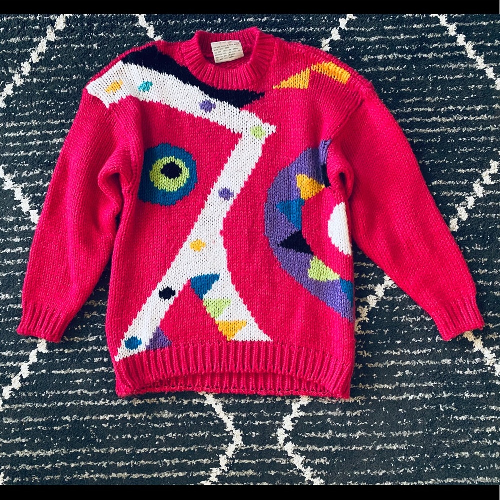 Bright vintage abstract knit sweater